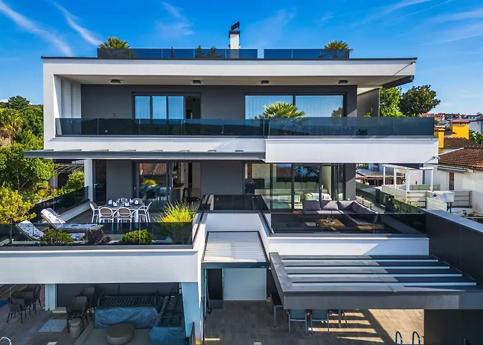 Aurelius Luxury Apartamento *