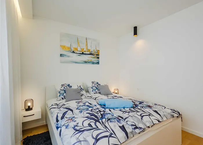 Aurelius Luxury Njivice