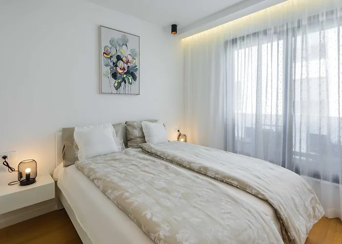 Aurelius Luxury Apartamento *