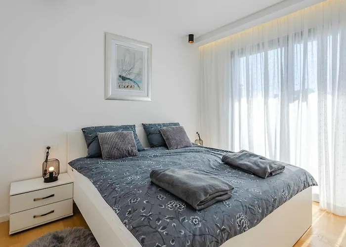 Aurelius Luxury Apartamento *