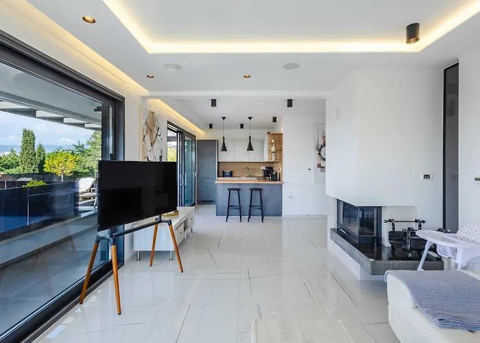 Aurelius Luxury * Njivice